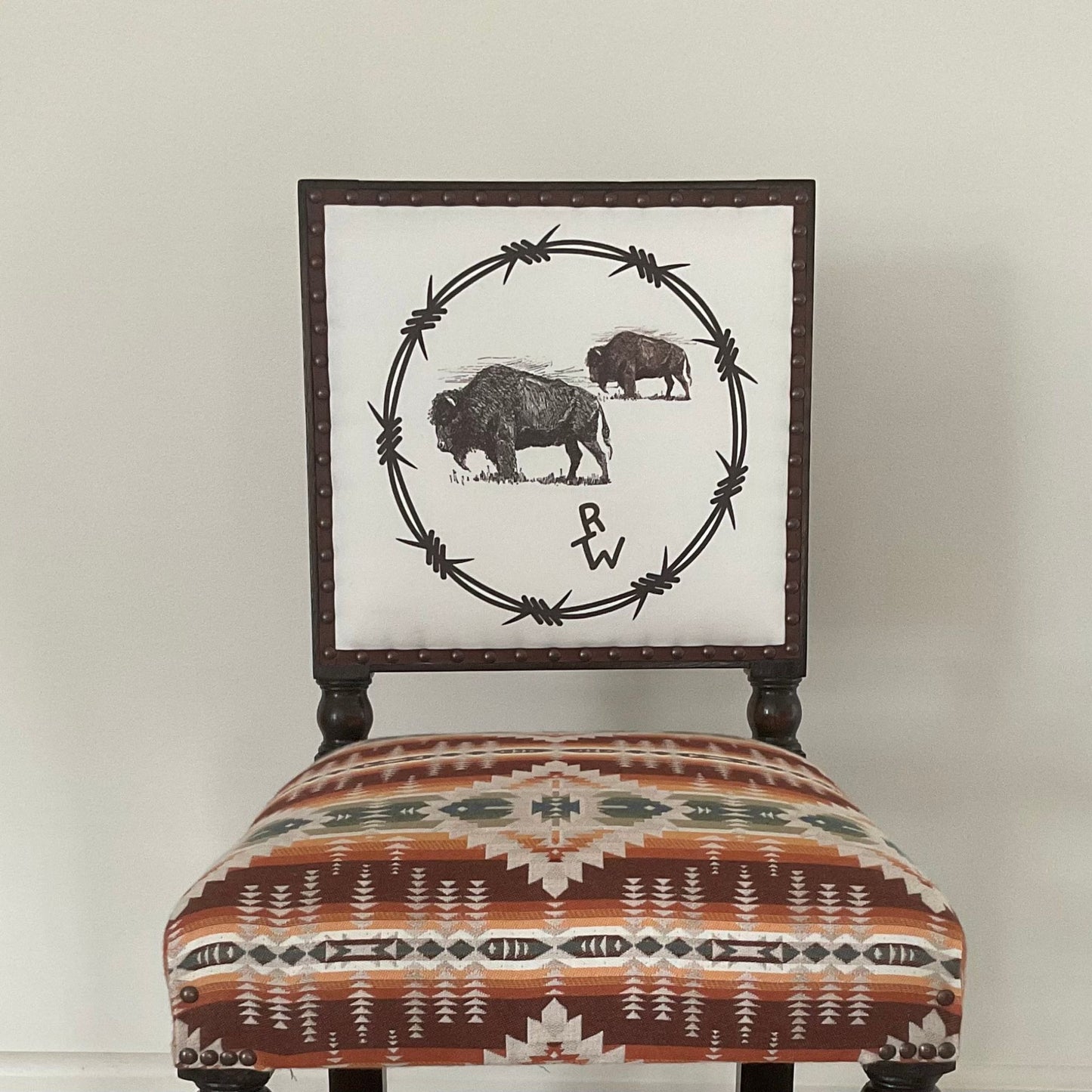 Bison Roaming Chair
